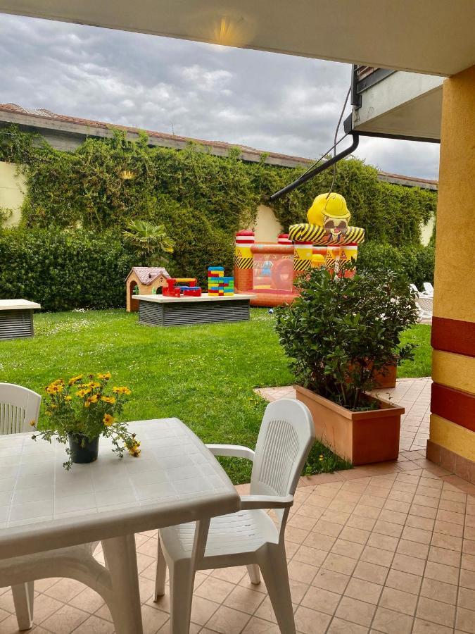 Ferretti Residence Garda Palace Peschiera del Garda Eksteriør bilde