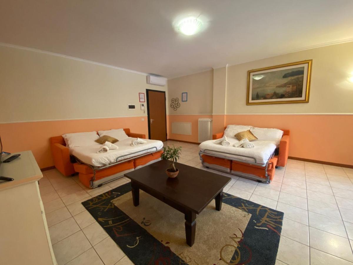 Ferretti Residence Garda Palace Peschiera del Garda Eksteriør bilde